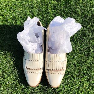 Vintage Bally Off White Loafers